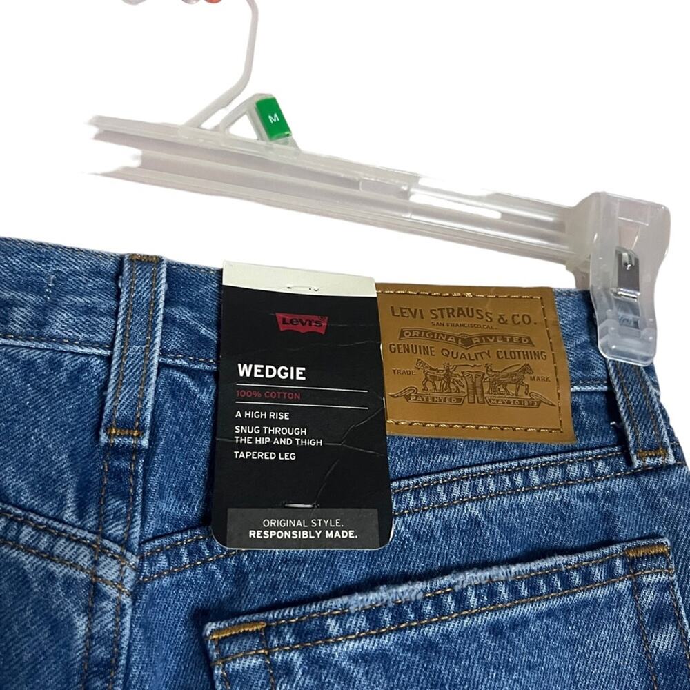 Levis Wedgie Straight Ripped Knee Jeans sz 25 - Picture 9 of 11